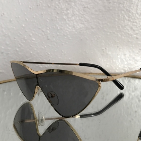 Retro sunglasses - Picture 2 of 3